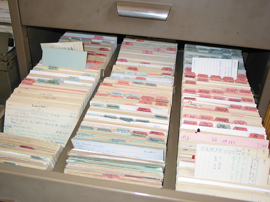 Archiv mit Quellenkartei