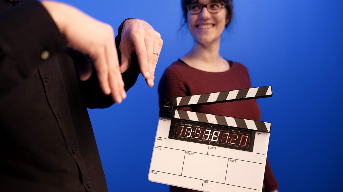 Aufnahme von Geb&auml;rden f&uuml;r den Projektfilm des DGS-Korpus.