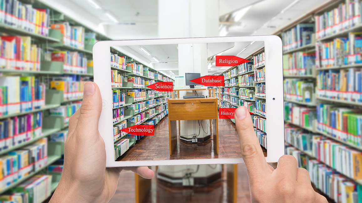 Bibliothek mit Beschreibung von Teilen; &copy; AdobeStock / ake1150