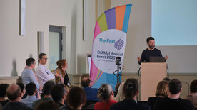 Öffnet Artikel: Gut vernetzt: DARIAH-EU Jahrestagung 2025 in Göttingen