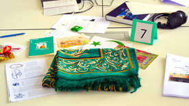 Link zum Artikel: Für Forschende in spe: CERES-Religionsforschung im Schülerlabor 