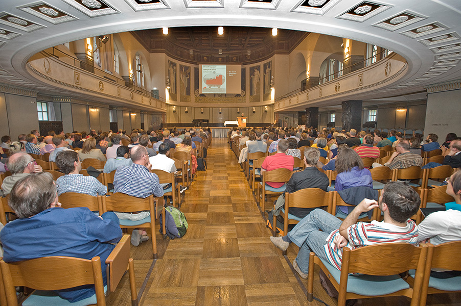 &Ouml;ffentlicher Vortrag des RCC im Hauptgeb&auml;ude der LMU
