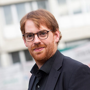 Prof. Dr. Sebastian Kurtenbach ist Professor f&uuml;r Politikwissenschaften/Sozialpolitik an der Fach-hochschule M&uuml;nster. 