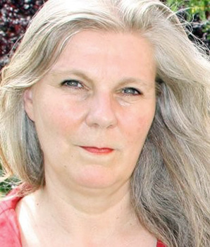 Prof. Dr. Iris Schr&ouml;der